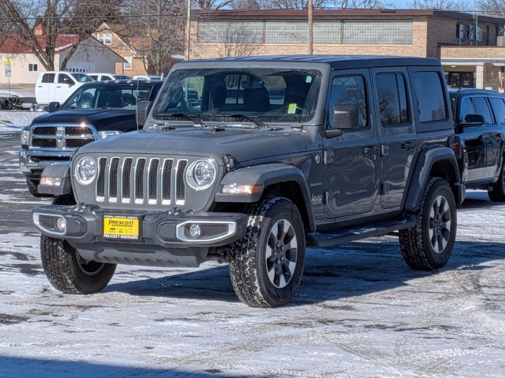 Used 2021 Jeep Wrangler Unlimited Sahara w/ Uconnect 4C Nav & Sound Group AWD/4WD image 3