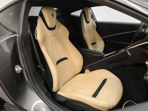 Certified 2024 Ferrari Roma image 23