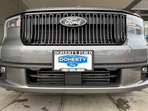 Used 2025 Ford Maverick Lobo AWD/4WD image 13