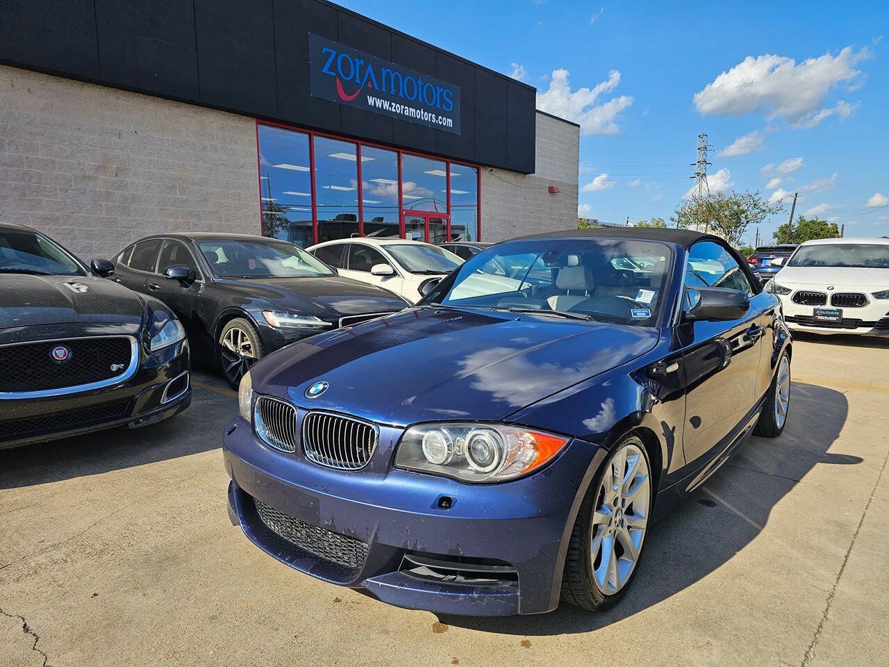 Used 2013 BMW 135i Convertible RWD image 1