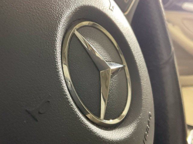 Used 2016 Mercedes-Benz GLC 300 4MATIC image 42