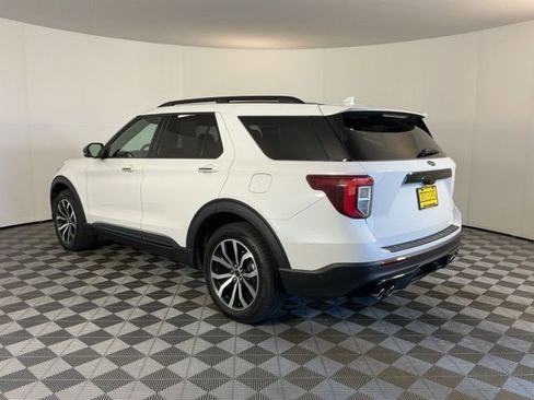 Used 2020 Ford Explorer ST w/ Premium Technology Package AWD/4WD image 7