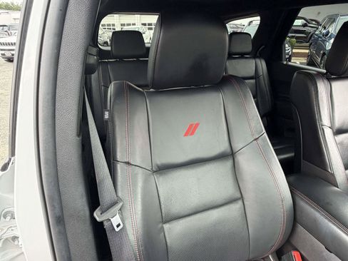 Used 2024 Dodge Durango GT RWD image 33