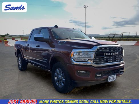 Used 2022 RAM 2500 Limited AWD/4WD image 1