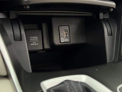 Certified 2018 Honda Accord EX image 33