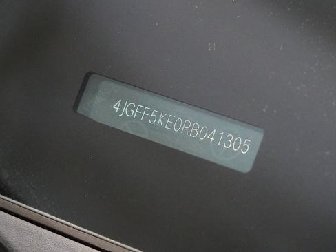 Used 2024 Mercedes-Benz GLS 450 4MATIC image 34