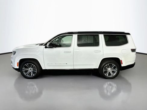 Used 2023 Jeep Grand Wagoneer 4WD image 4