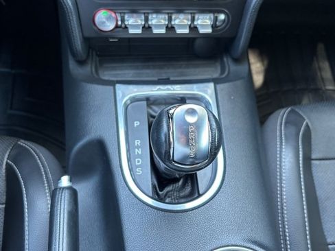 Used 2018 Ford Mustang GT Premium RWD image 50