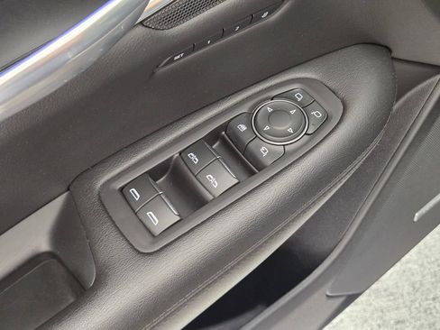 Used 2019 Cadillac XT5 Premium Luxury AWD/4WD image 23