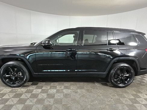 Used 2023 Jeep Grand Cherokee L Laredo AWD/4WD image 7