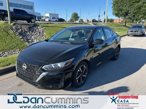 Used 2024 Nissan Sentra SV FWD image 1