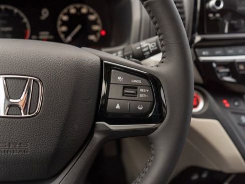 New 2026 Honda Odyssey EX-L image 24