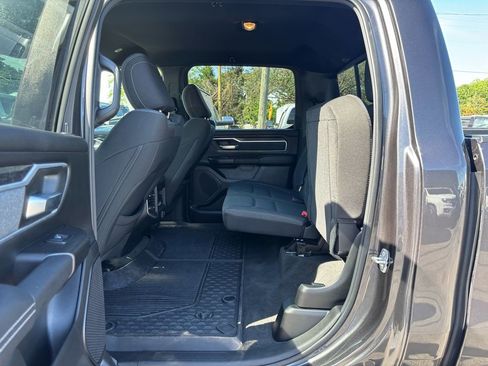 Used 2022 RAM 1500 Big Horn AWD/4WD image 23