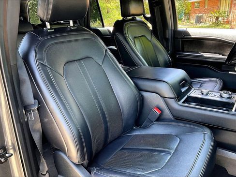 Used 2019 Ford Expedition Limited AWD/4WD image 29