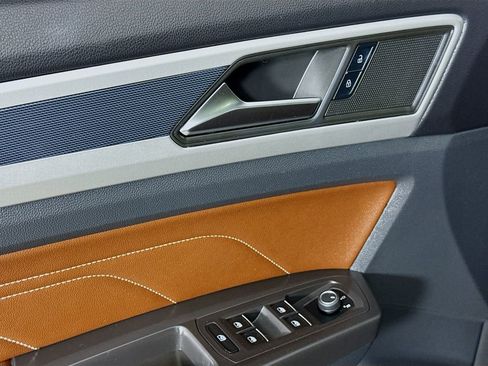 Used 2023 Volkswagen Atlas SEL R-Line image 20