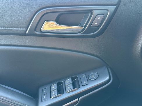 Used 2017 Chevrolet Tahoe LS w/ All-Season Package image 12