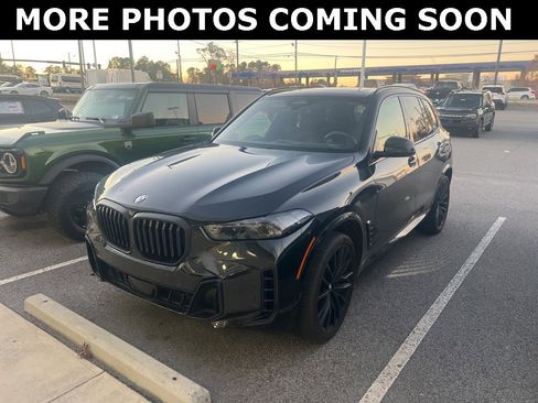 Used 2025 BMW X5 sDrive40i w/ M Sport Package image 1