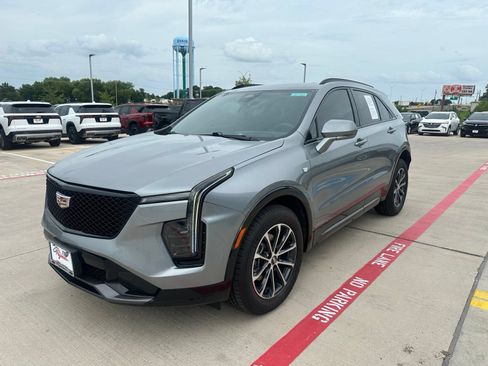 Used 2024 Cadillac XT4 Sport FWD image 7