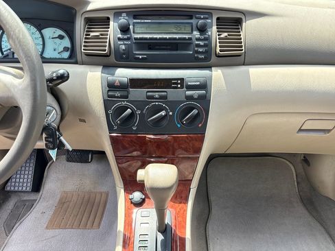 Used 2004 Toyota Corolla CE FWD image 22