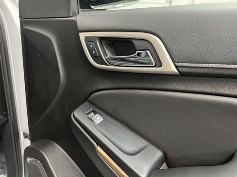 Used 2020 GMC Yukon XL Denali image 62