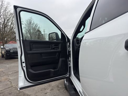 New 2026 RAM 2500 Tradesman image 18