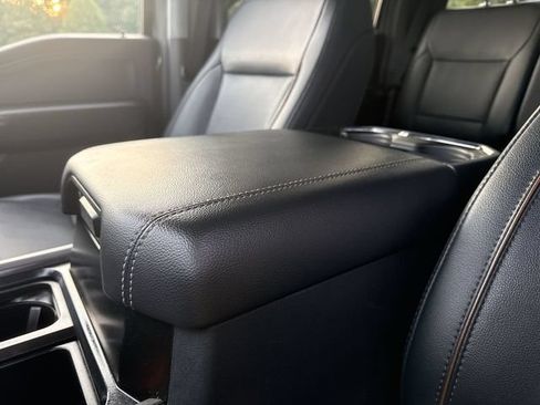 Used 2026 Ford F250 Lariat AWD/4WD image 21