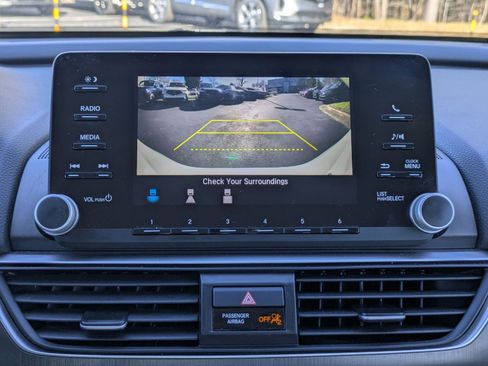 Used 2020 Honda Accord LX image 13