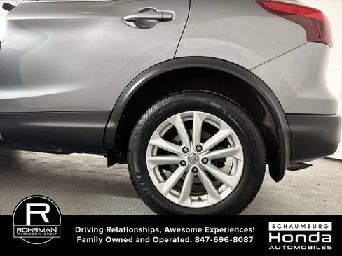 Used 2018 Nissan Rogue Sport SV w/ SV All-Weather Package image 6