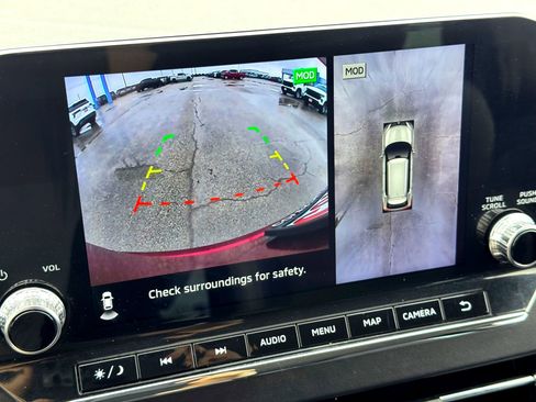 Used 2022 Mitsubishi Outlander SE image 29