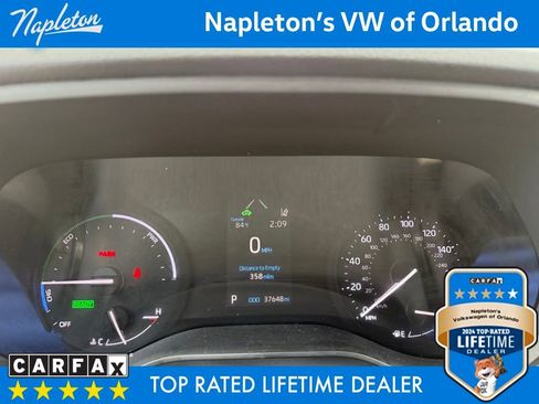 Used 2024 Toyota Sienna LE image 26