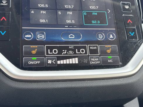 Used 2025 Subaru Ascent Premium AWD/4WD image 21