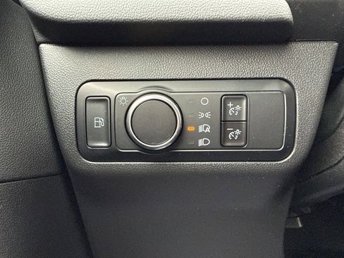 Used 2025 Ford Escape ST-Line w/ Equipment Group 301A image 20