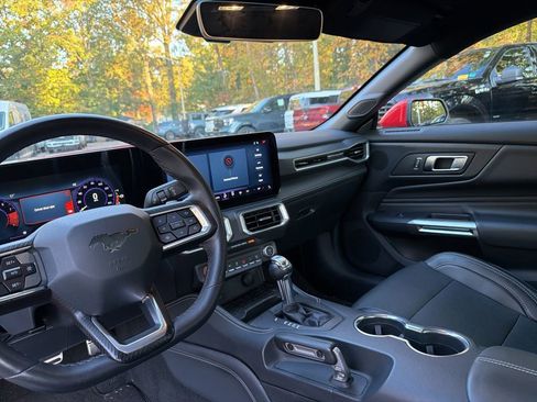 Used 2024 Ford Mustang GT Premium w/ GT Performance Package image 18