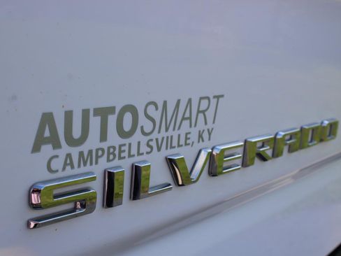 Used 2024 Chevrolet Silverado 1500 LT image 6