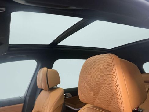New 2026 BMW X5 xDrive50e w/ M Sport Package image 13