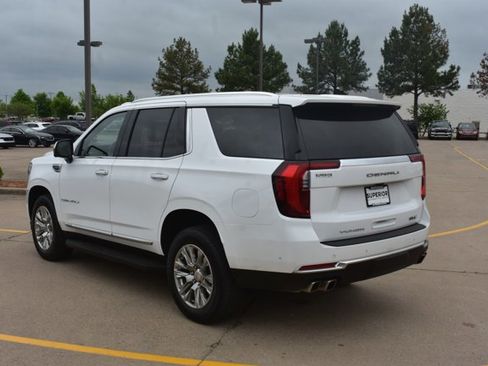 Used 2025 GMC Yukon Denali RWD image 8