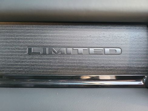Used 2022 RAM 1500 Limited w/ Body Color Bumper Group image 40
