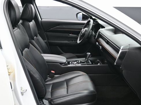 Used 2025 MAZDA CX-50 2.5 Turbo w/ Weather Package image 36