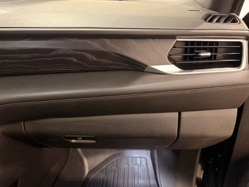 Used 2021 GMC Yukon Denali w/ Denali Premium Package image 31