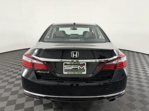 Used 2016 Honda Accord EX-L image 10