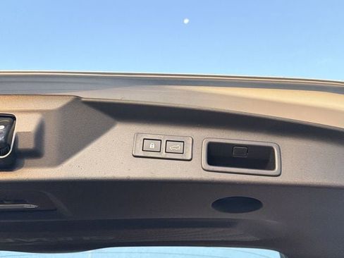 Certified 2026 Subaru Forester Premium AWD/4WD image 15