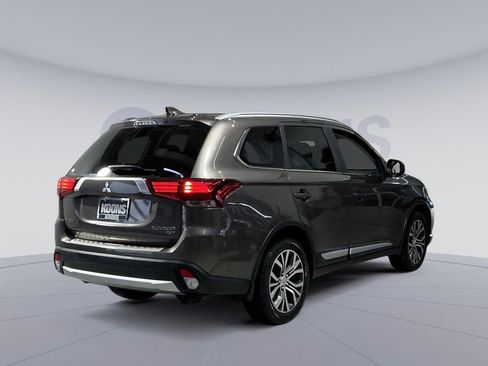 Used 2018 Mitsubishi Outlander GT image 16