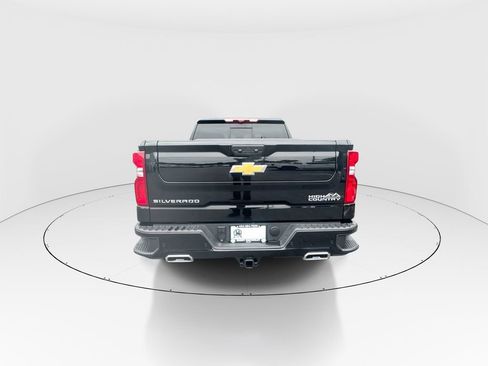 Used 2025 Chevrolet Silverado 1500 High Country w/ High Country Premium Package AWD/4WD image 7