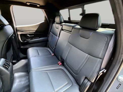 Used 2024 Hyundai Santa Cruz Limited AWD/4WD image 21