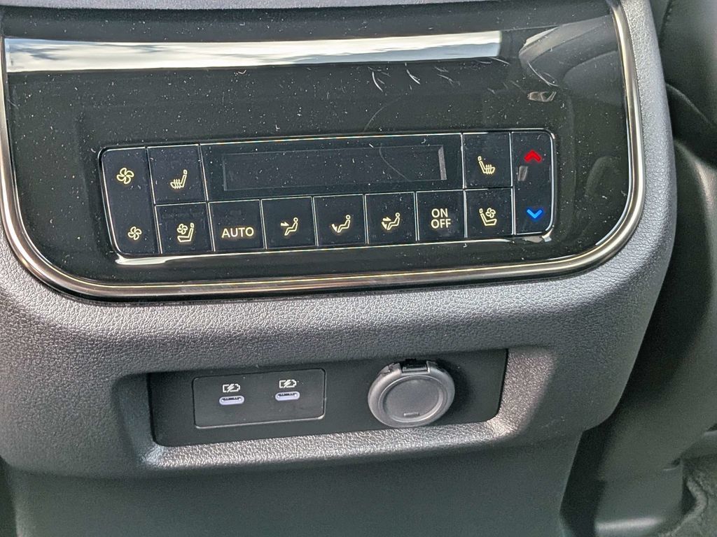 New 2027 INFINITI QX80 Sensory w/ Sport Exterior Package AWD/4WD image 17