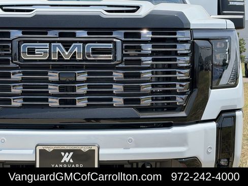 New 2026 GMC Sierra 2500 Denali Ultimate AWD/4WD image 8