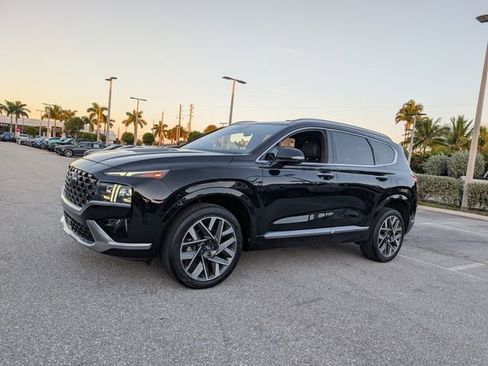 Used 2023 Hyundai Santa Fe Calligraphy image 3