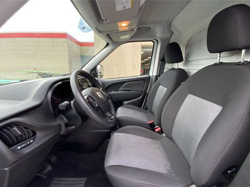 Used 2022 RAM ProMaster City Tradesman FWD image 10