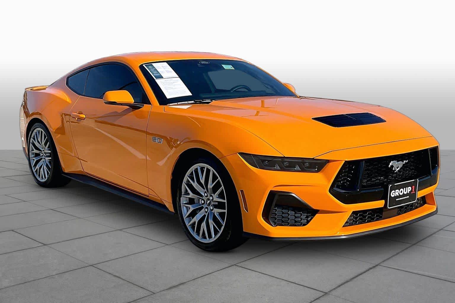 Used 2026 Ford Mustang GT Premium RWD image 3