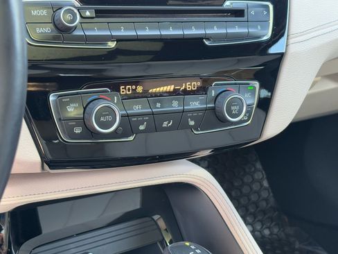 Used 2018 BMW X2 sDrive28i w/ M SportX Package image 24
